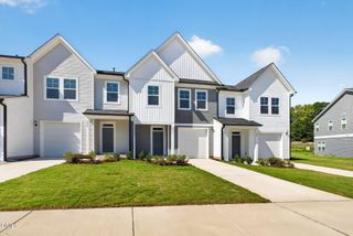 422 Barrington Key Drive, Zebulon, NC 27597