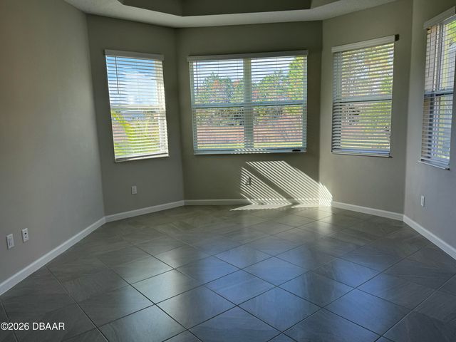 899 Attitude Avenue, Daytona Beach, FL 32124