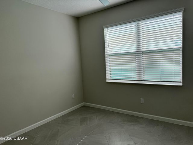 899 Attitude Avenue, Daytona Beach, FL 32124