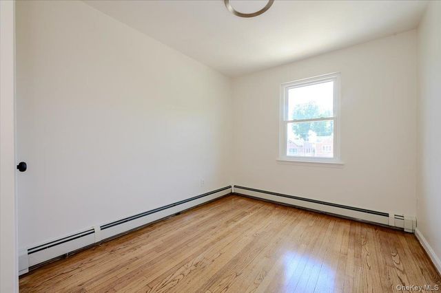 1183 Neill Avenue, Bronx, NY 10461