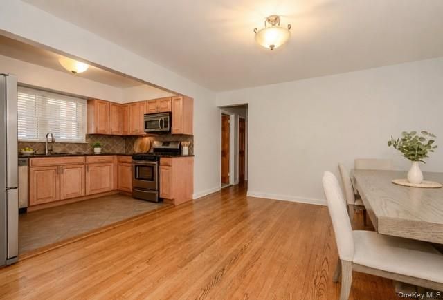 1183 Neill Avenue, Bronx, NY 10461