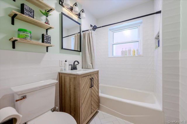 1183 Neill Avenue, Bronx, NY 10461