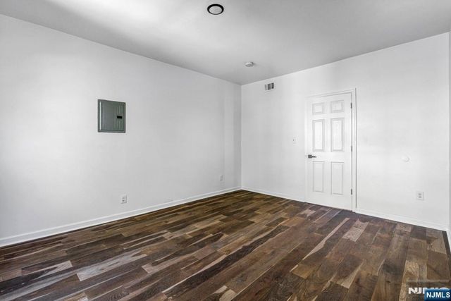 73 S 13th 2, Newark, NJ 07107