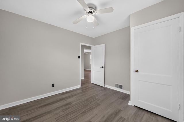 204 SHARON PARK DR, Folcroft, PA 19032