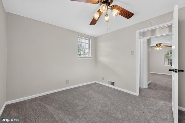 204 SHARON PARK DR, Folcroft, PA 19032