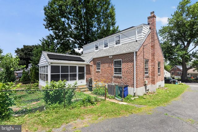 204 SHARON PARK DR, Folcroft, PA 19032