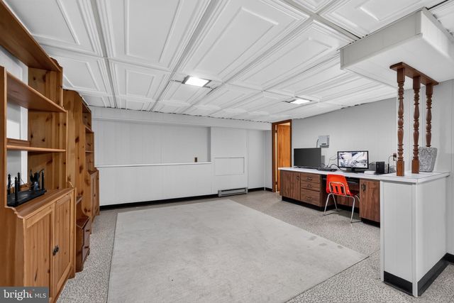 204 SHARON PARK DR, Folcroft, PA 19032