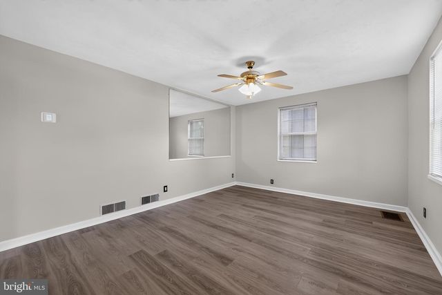 204 SHARON PARK DR, Folcroft, PA 19032