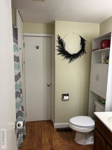 1213 Main Street, Salmon, ID 83467