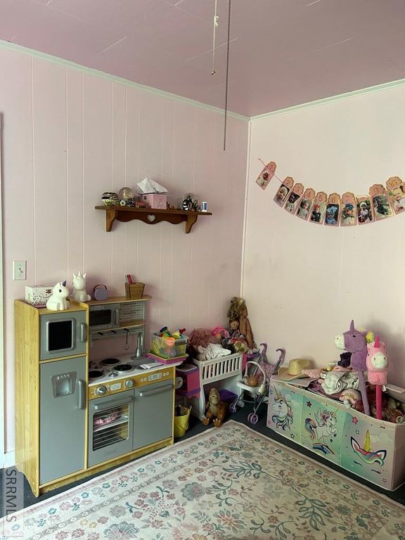 Image 14 of property listing at 1213 Main Street, Salmon, ID 83467