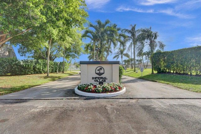 2704 Knight Lane, Delray Beach, FL 33445