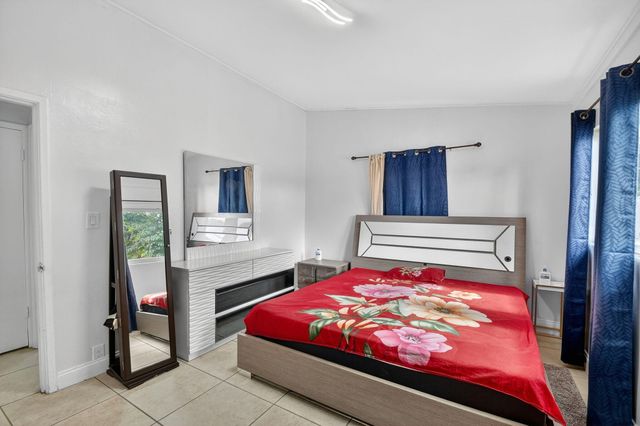 4559 Cole Street, West Palm Beach, FL 33417