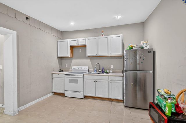 4559 Cole Street, West Palm Beach, FL 33417