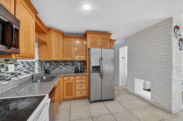 4559 Cole Street, West Palm Beach, FL 33417