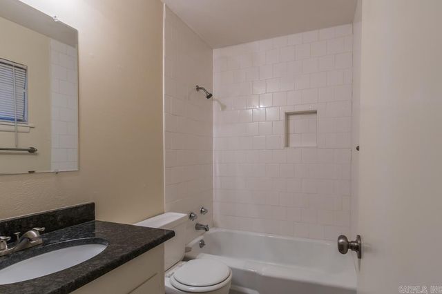 29 Rosewood Drive, Little Rock, AR 72209