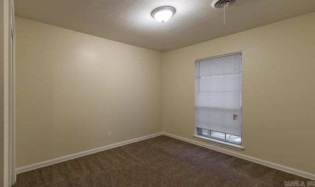 29 Rosewood Drive, Little Rock, AR 72209