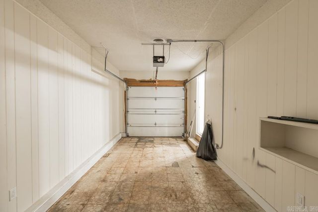 29 Rosewood Drive, Little Rock, AR 72209