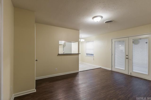 29 Rosewood Drive, Little Rock, AR 72209