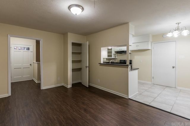 29 Rosewood Drive, Little Rock, AR 72209