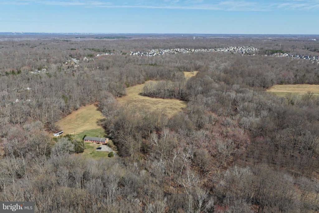 Image 2 of property listing at 8710 BILLINGSLEY RD, White Plains, MD 20695