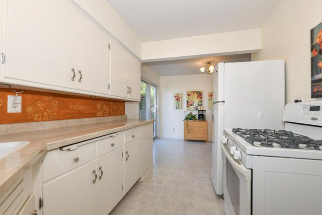 1117 S 107th STREET, West Allis, WI 53214