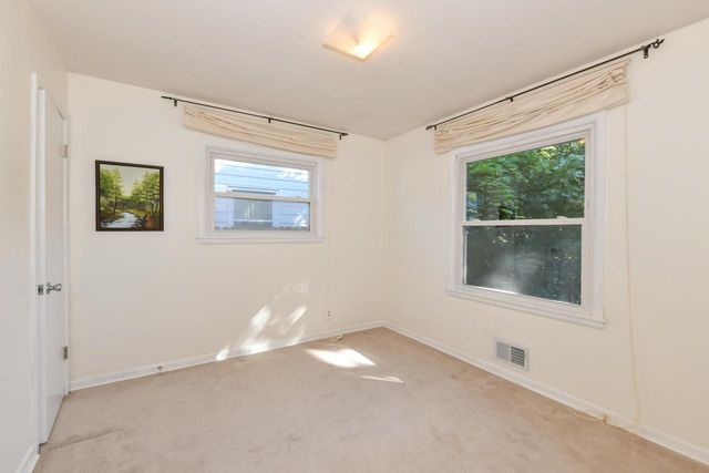 1117 S 107th STREET, West Allis, WI 53214