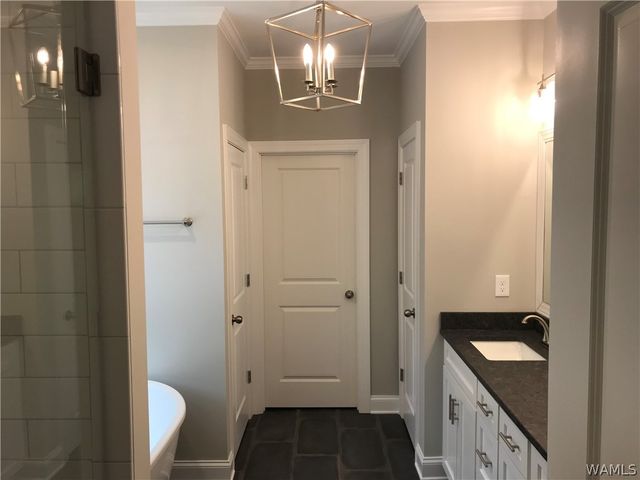 4200 Churchill, Tuscaloosa, AL 35406