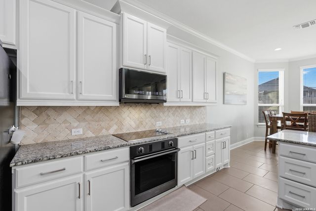 229 bee caves, Cibolo, TX 78108