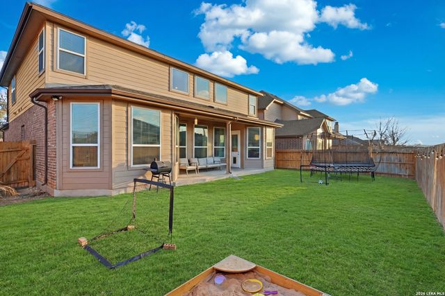 229 bee caves, Cibolo, TX 78108