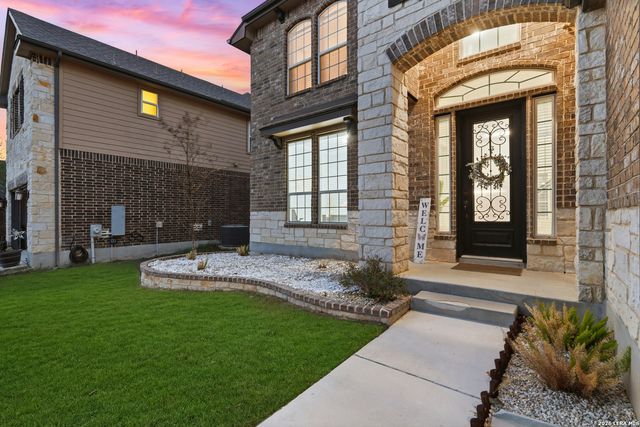 229 bee caves, Cibolo, TX 78108