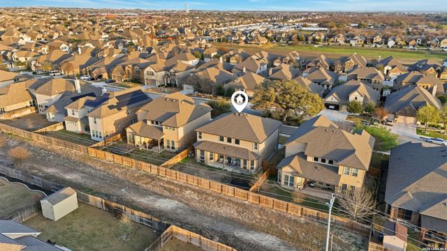 229 bee caves, Cibolo, TX 78108
