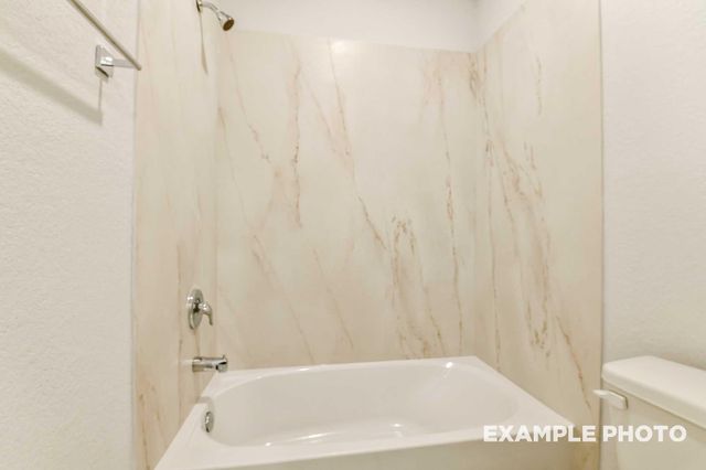 2116 S Canopy Crossing Circle, Conroe, TX 77301