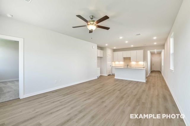 2116 S Canopy Crossing Circle, Conroe, TX 77301