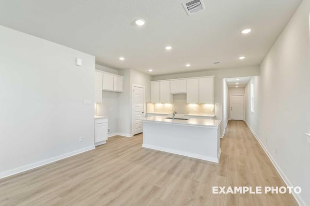 2116 S Canopy Crossing Circle, Conroe, TX 77301