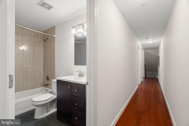 802 N 16TH ST, Philadelphia, PA 19130