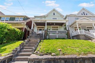 971 Thompson Ave, Donora, PA 15033