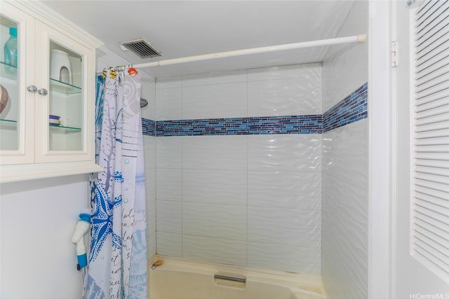 2600 Pualani Way 1201, Honolulu, HI 96815