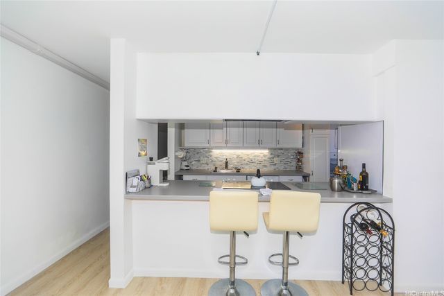 2600 Pualani Way 1201, Honolulu, HI 96815