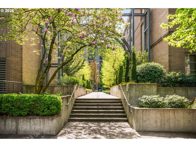 1130 Nw 12TH Ave 502, Portland, OR 97209