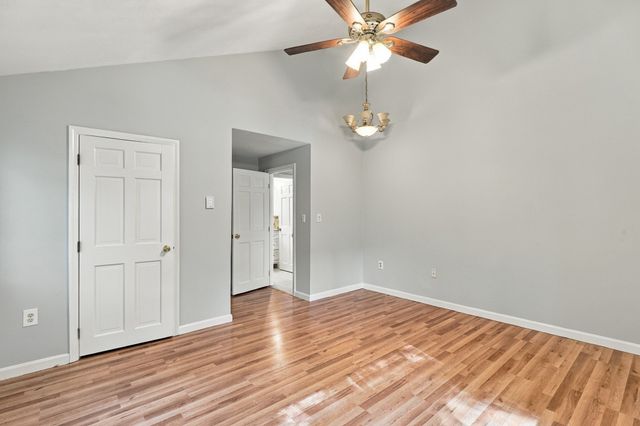 109 Highwood Drive 109, Franklin, MA 02038