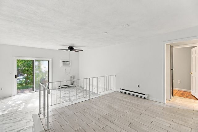 109 Highwood Drive 109, Franklin, MA 02038