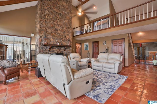 260 RIVERVIEW DRIVE, Cropwell, AL 35054