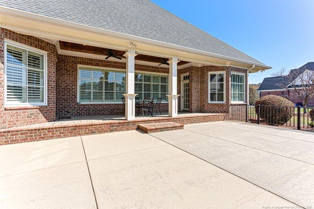 4150 Willowgate Drive, Fayetteville, NC 28312