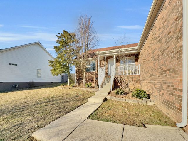 1006 Secretariat Dr, Mount Juliet, TN 37122