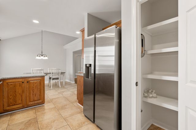 1006 Secretariat Dr, Mount Juliet, TN 37122