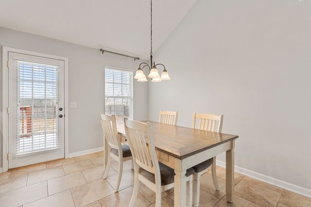 1006 Secretariat Dr, Mount Juliet, TN 37122