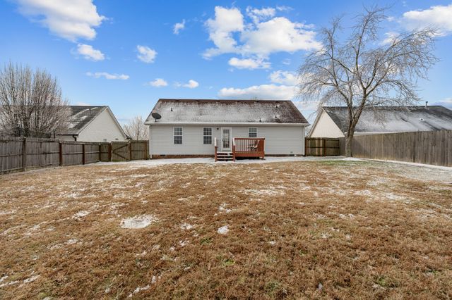 1006 Secretariat Dr, Mount Juliet, TN 37122