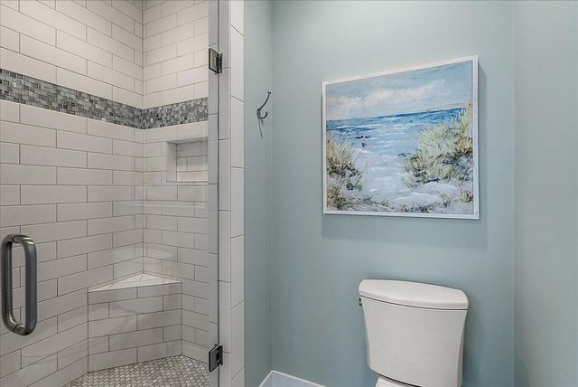 690 Dunegrass Circle Drive, Saugatuck, MI 49453