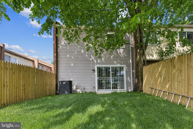 1344 BARNABY TER SE, Washington, DC 20032