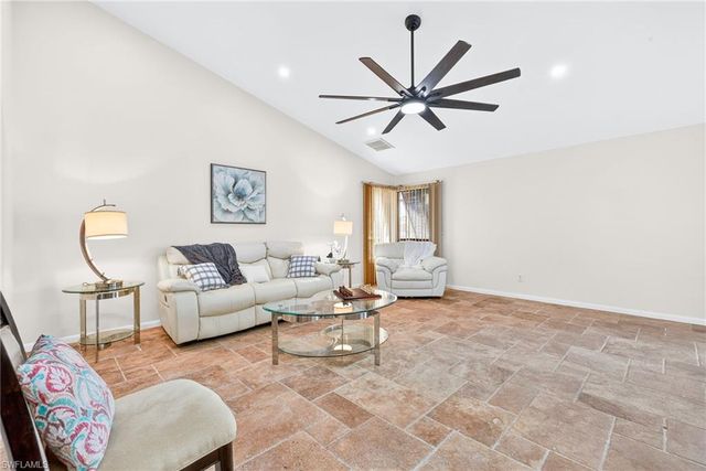 1221 SW 51st TER, Cape Coral, FL 33914